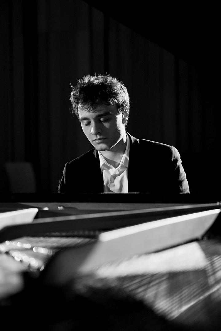Festival de musique de chambre : Jonathan Fournel (piano)
                    